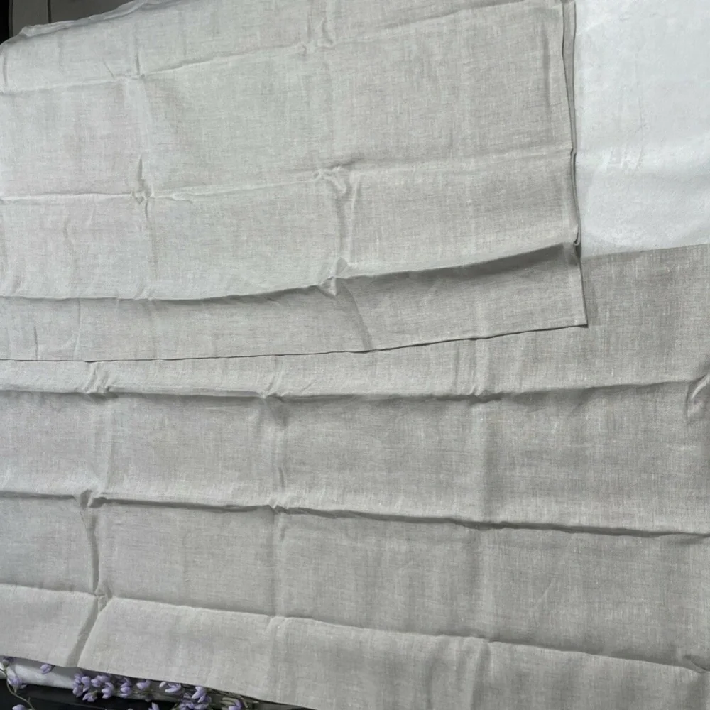 NIB Hotel Collection Linen Dye‎ ( 2 ) King Pillowcases in Beige